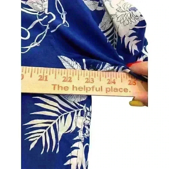 PacSun Hawaiian Shirt Sz L Blue Floral Button Up Beach Vacation‎ Party Wear - Picture 7 of 8